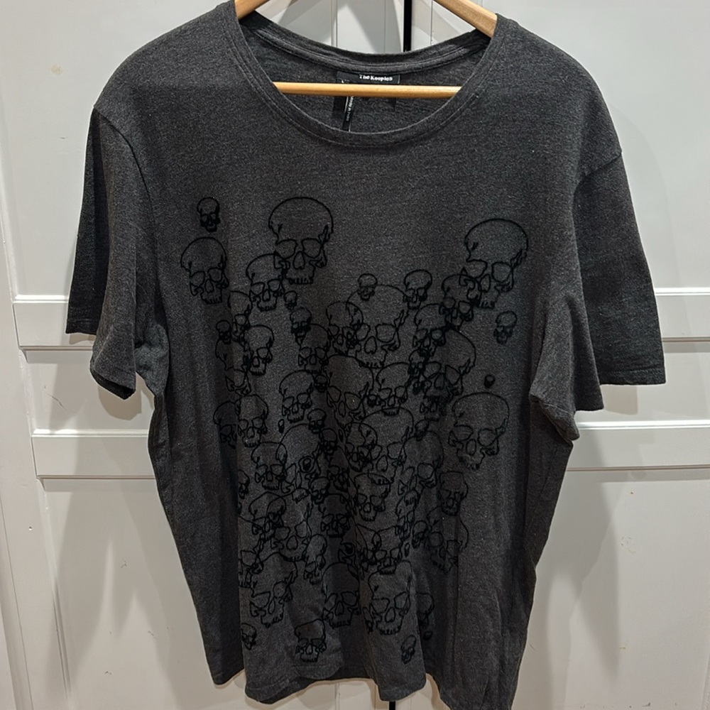 The Kooples Men's Dark Grey Skull Graphic T-Shirt, Size: L - Picture 2 of 7
